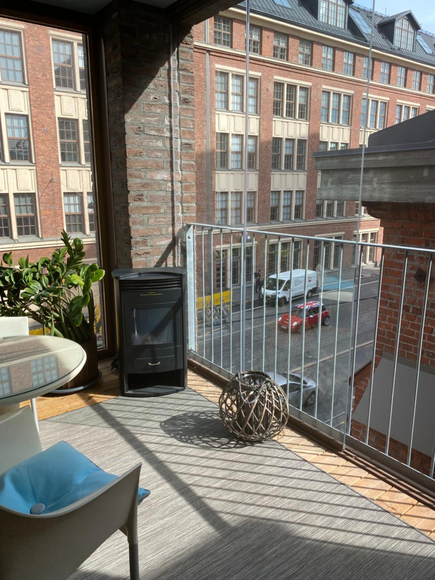 Apartamento Luxury Seafront With Balcony